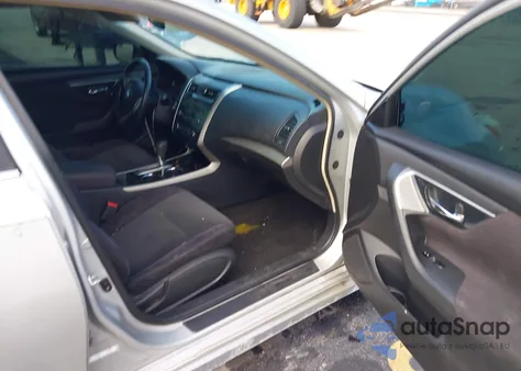 2013 Nissan Altima 2.5 S из США, поврежденный, VIN 1N4AL3AP7DN446735